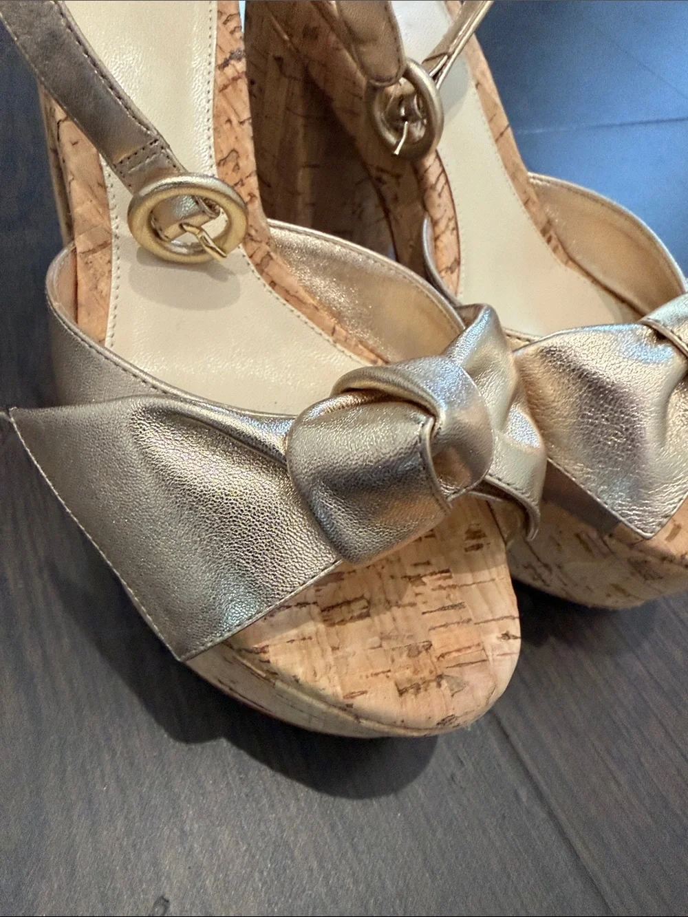 Alexandre Birman Metallic Gold Bow Platform Slingback Sandals